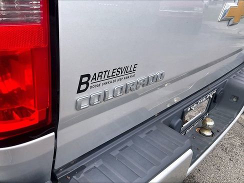 Used 2015 Chevrolet Colorado W/T w/ WT Convenience Package AWD/4WD image 13