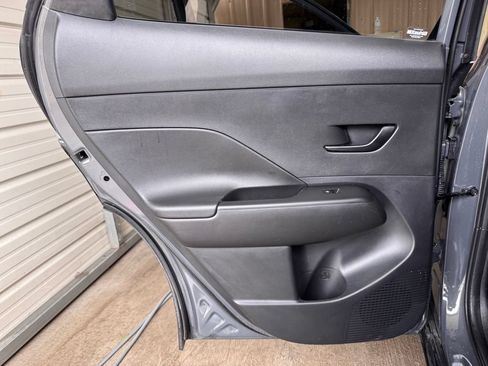 Certified 2025 Hyundai Kona SEL FWD image 22
