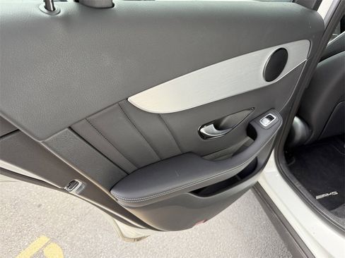 Certified 2022 Mercedes-Benz GLC 300 4MATIC image 36