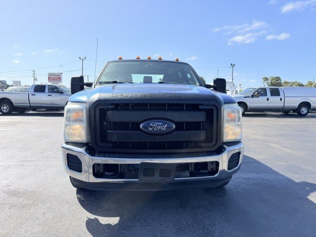 Used 2016 Ford F350 XL RWD image 2