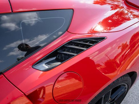 Used 2019 Chevrolet Corvette Stingray Coupe w/ Carbon Flash Badge Package image 96