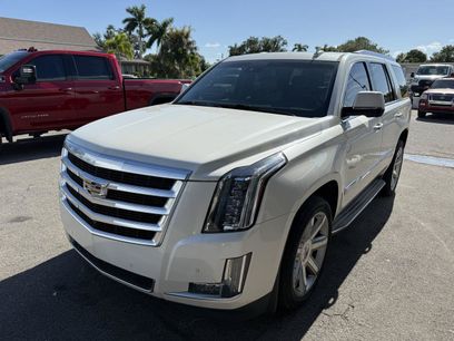 Used 2015 Cadillac Escalade Luxury