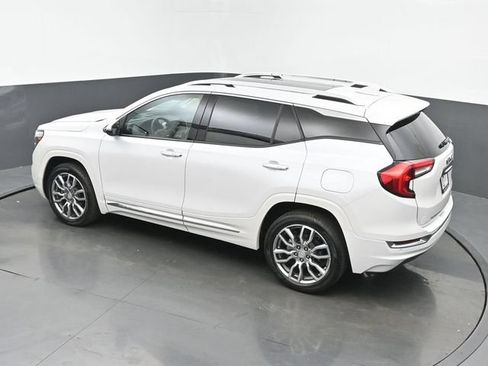 Used 2023 GMC Terrain Denali w/ LPO, Floor Liner Package AWD/4WD image 38
