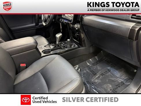 Certified 2019 Toyota 4Runner TRD Off-Road Premium AWD/4WD image 14