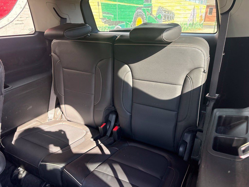 Used 2019 GMC Acadia Denali FWD image 20