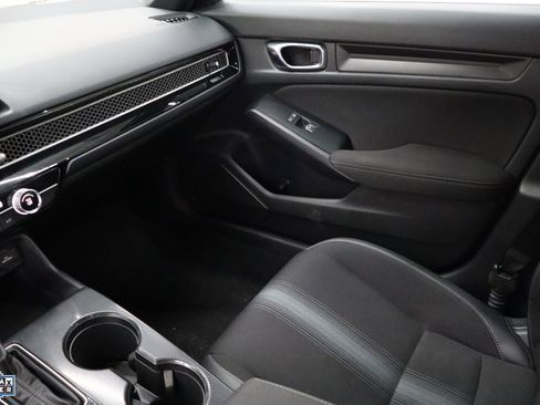 Used 2025 Honda Civic Sport image 24