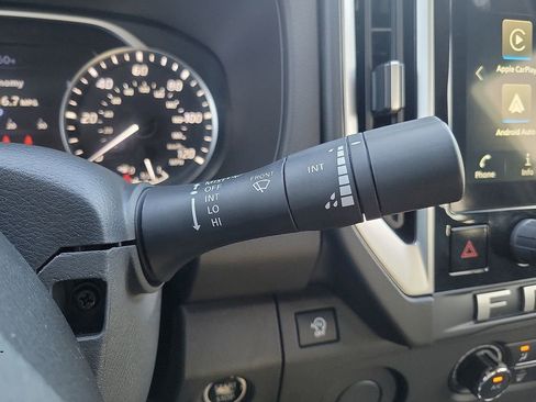 Used 2025 Nissan Frontier SV image 20