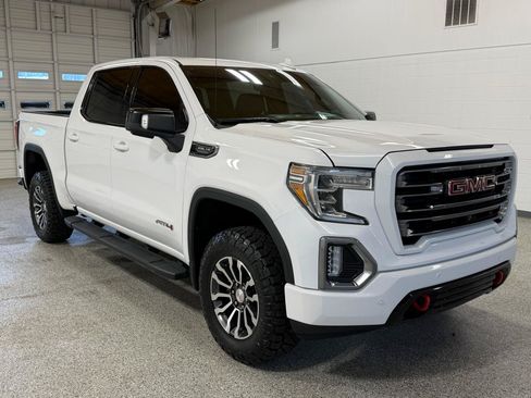 Used 2019 GMC Sierra 1500 AT4 w/ AT4 Premium Package AWD/4WD image 6