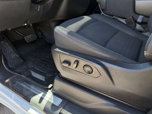 Used 2023 GMC Sierra 1500 SLE AWD/4WD image 22