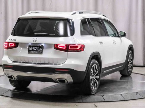 Certified 2021 Mercedes-Benz GLB 250 image 4