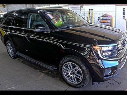 Used 2025 Ford Expedition Active
