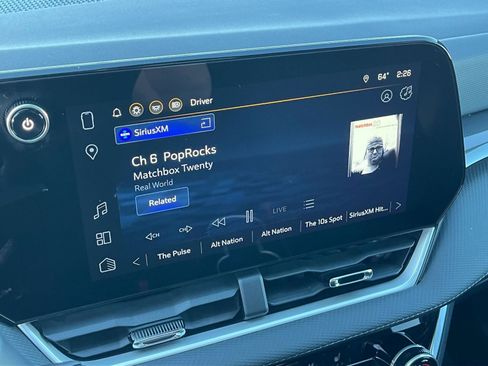 Used 2025 Chevrolet Equinox LT image 21