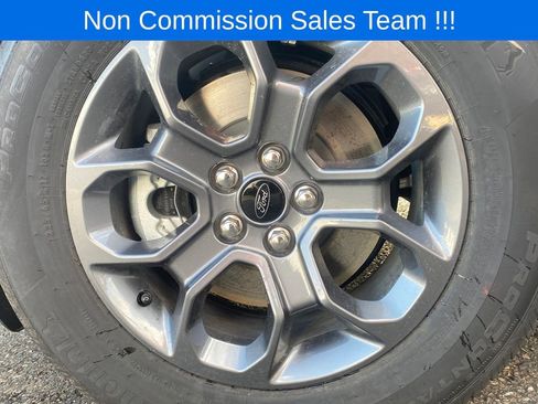 New 2025 Ford Maverick XL w/ Equipment Group 101A image 30