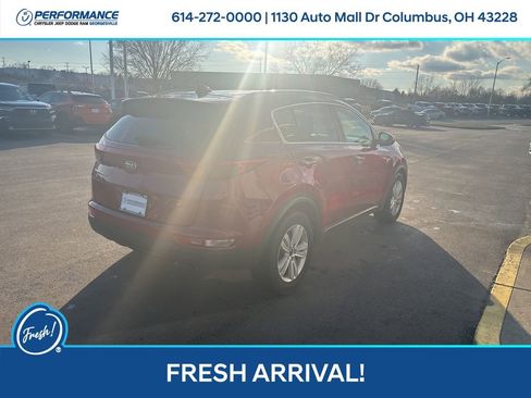 Used 2018 Kia Sportage LX w/ LX Popular Package image 4