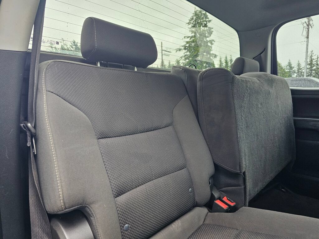 Used 2018 GMC Sierra 3500 SLE w/ SLE Fleet Preferred Package AWD/4WD image 13