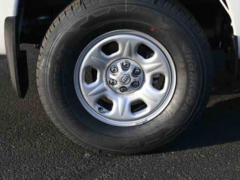 New 2026 Nissan Frontier S image 11