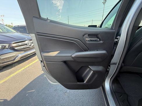 Used 2024 Chevrolet Colorado LT w/ LT Convenience Package III AWD/4WD image 13