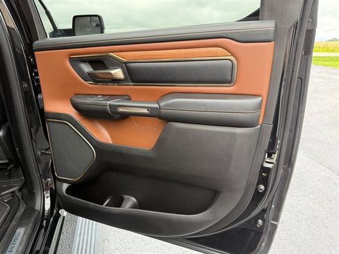 Used 2023 RAM 1500 Limited AWD/4WD image 43