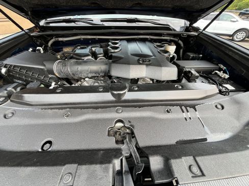Used 2024 Toyota 4Runner TRD Sport image 32