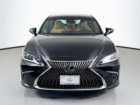 Certified 2020 Lexus ES 350 w/ Accessory Package 2 FWD image 2