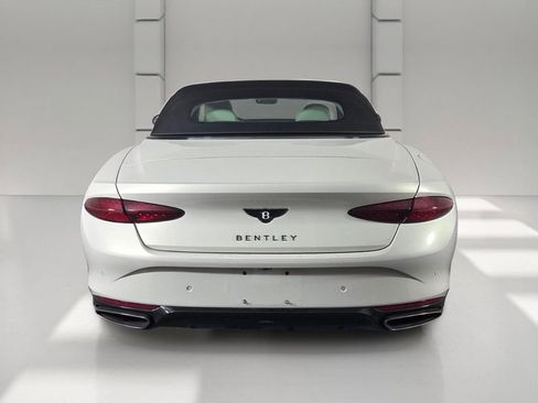 Used 2025 Bentley Continental GTC AWD/4WD image 7