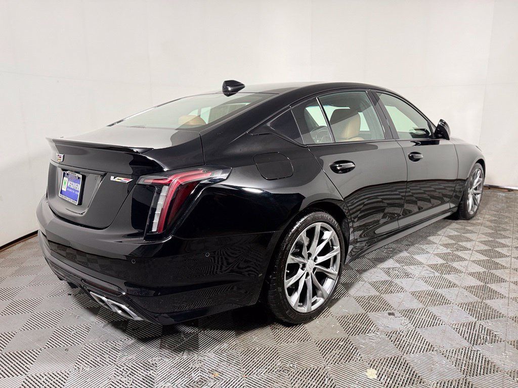 Used 2023 Cadillac CT5 V RWD image 7