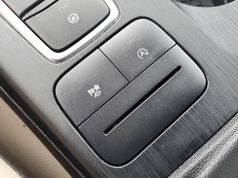 Used 2022 Ford Escape SEL image 23