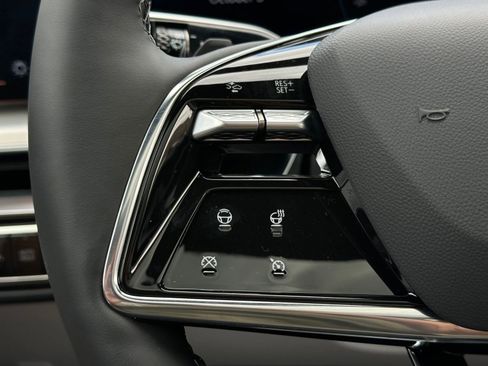 New 2026 Cadillac Lyriq Sport image 16