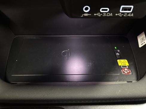 Certified 2026 Subaru Forester Premium image 28