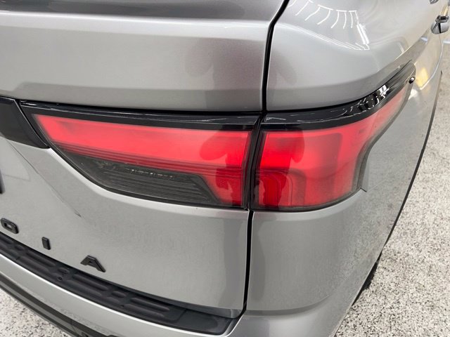 Used 2023 Toyota Sequoia SR5 AWD/4WD image 6