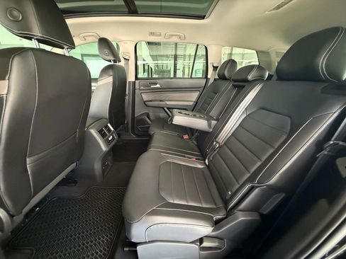 Used 2022 Volkswagen Atlas SEL Premium AWD/4WD image 14