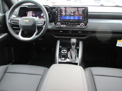 New 2026 Chevrolet Colorado LT w/ LT Convenience Package AWD/4WD image 15