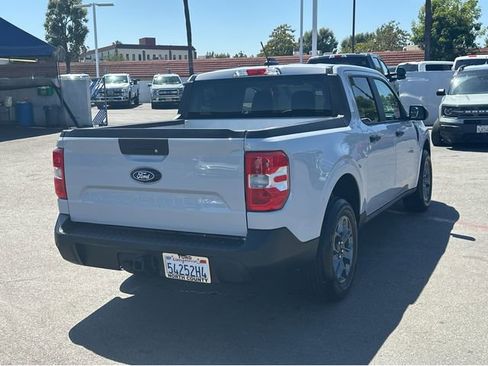 Used 2025 Ford Maverick XLT w/ Equipment Group 302A AWD/4WD image 6