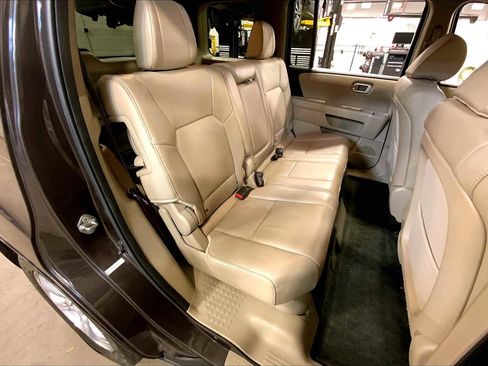 Used 2014 Honda Pilot EX-L image 19