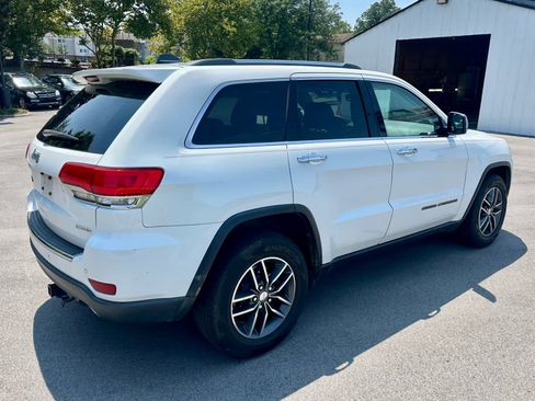Used 2017 Jeep Grand Cherokee Limited w/ Luxury Group II AWD/4WD image 5