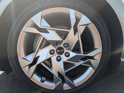 Used 2023 Genesis GV60 Performance AWD/4WD image 9