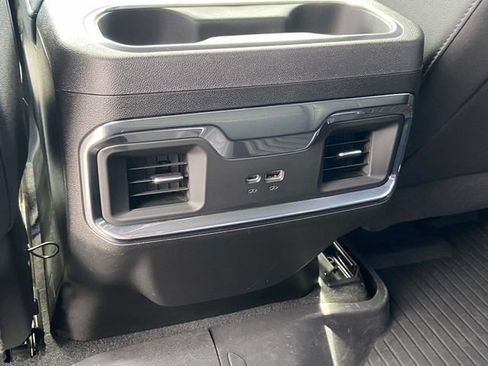 Used 2025 Chevrolet Silverado 1500 LTZ AWD/4WD image 13