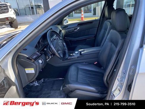 Used 2011 Mercedes-Benz E 350 4MATIC Wagon image 22