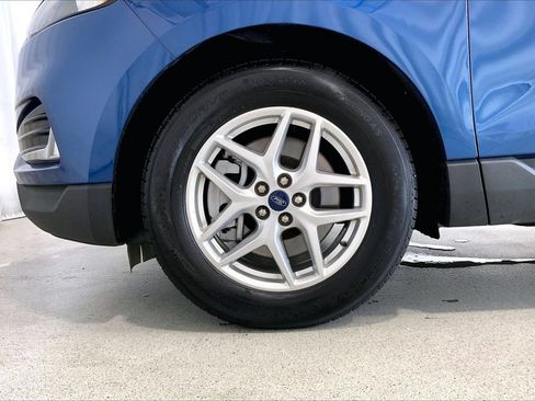 Used 2022 Ford Edge SEL w/ Convenience Package AWD/4WD image 8