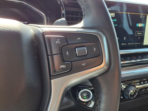 Used 2025 Chevrolet Silverado 1500 LT Trail Boss w/ Convenience Package II AWD/4WD image 25