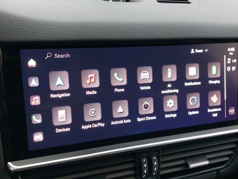 Used 2022 Porsche Cayenne E-Hybrid Coupe image 24