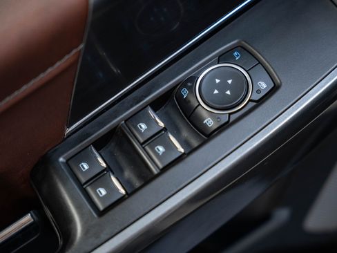 Certified 2023 Ford F150 Lariat w/ Equipment Group 502A High image 47