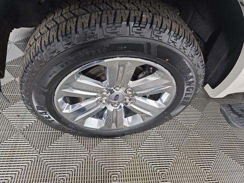 Used 2019 Ford F150 Platinum w/ Max Trailer Tow Package image 10