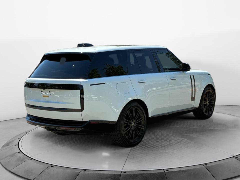 Certified 2024 Land Rover Range Rover SE AWD/4WD image 7
