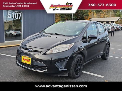 Used 2011 Ford Fiesta SE image 1