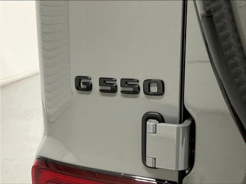 Used 2025 Mercedes-Benz G 550 image 34