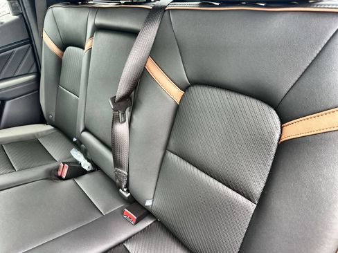 New 2026 GMC Canyon AT4 w/ Technology Plus Package AWD/4WD image 18