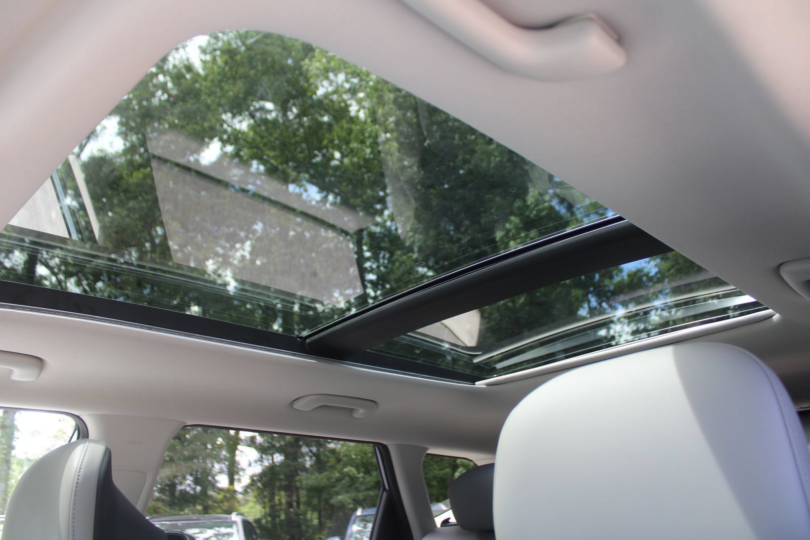 New 2027 Kia Seltos EX w/ EX Panoramic Sunroof Package FWD image 56