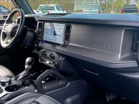 Used 2025 Ford Bronco Badlands AWD/4WD image 21