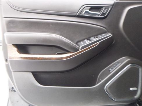 Used 2016 Chevrolet Suburban LT w/ Max Trailering Package image 18